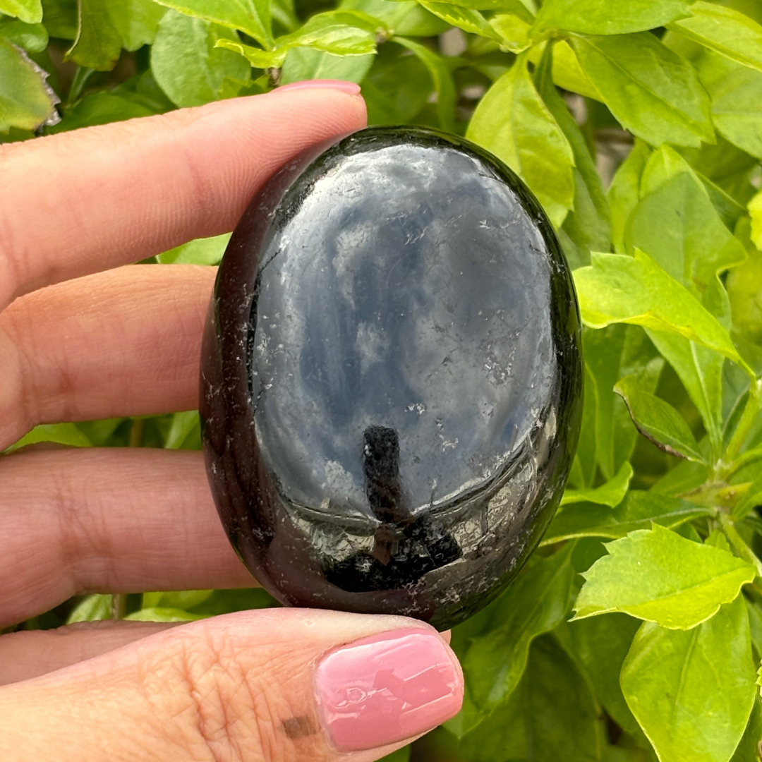 Black Tourmaline Palm Stone