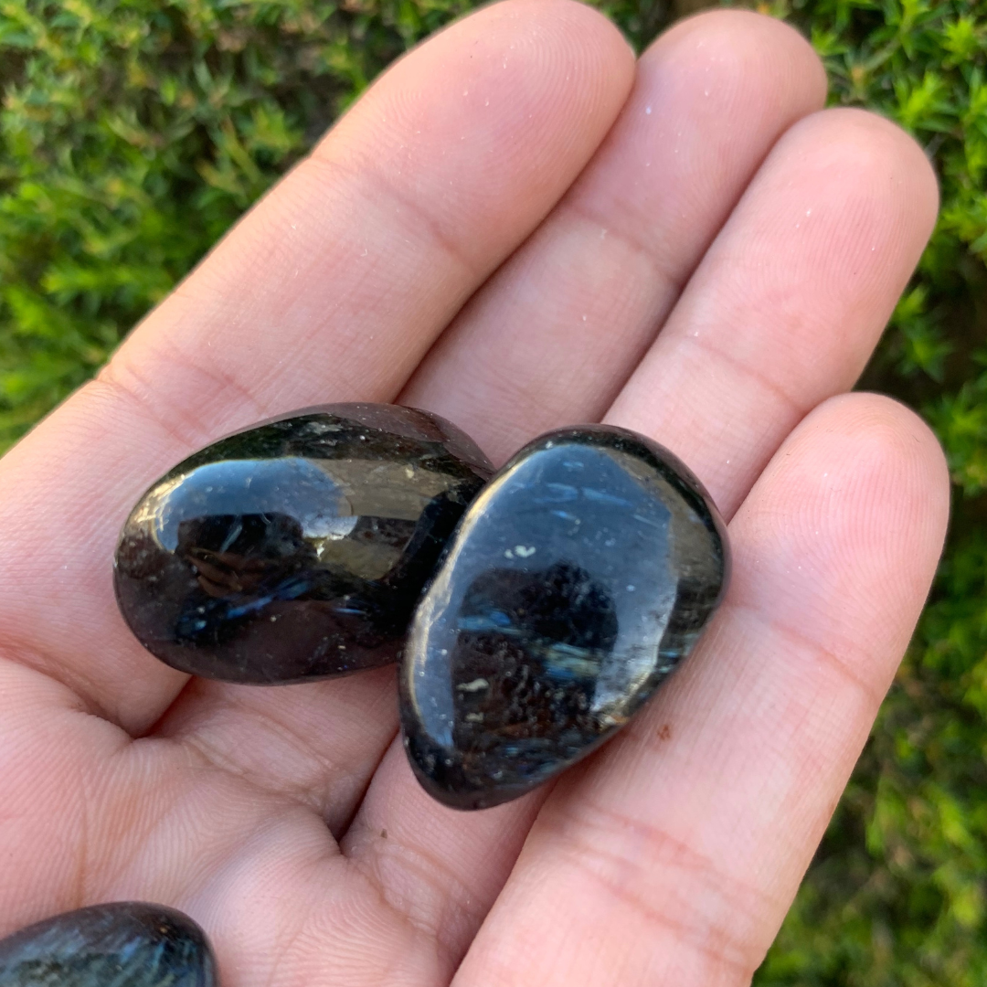 Arfvedsonite A Grade Tumbled Stones