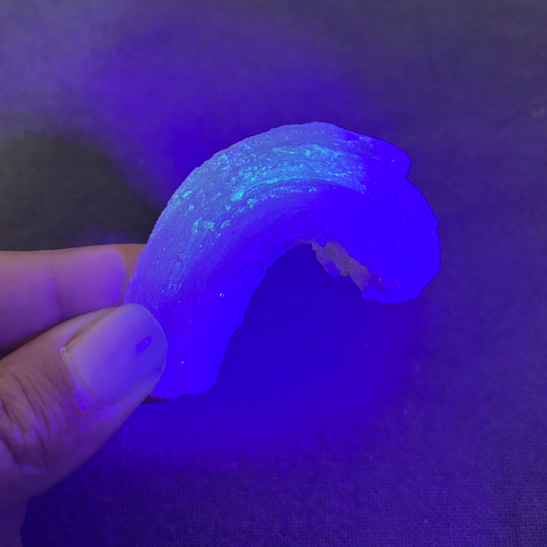 Curved Gypsum Selenite - Super Sparkly (UV Reactive)