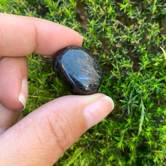 Arfvedsonite A Grade Tumbled Stones