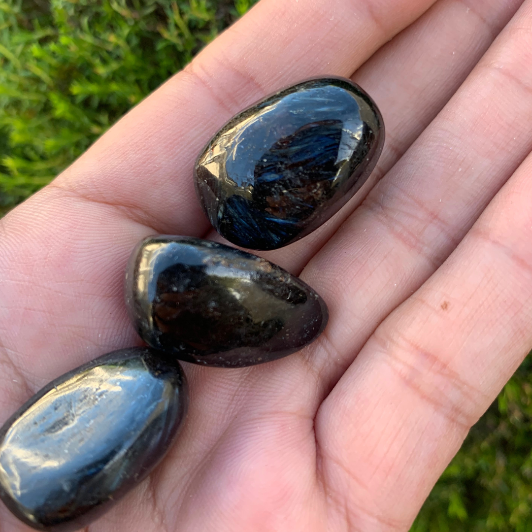 Arfvedsonite A Grade Tumbled Stones